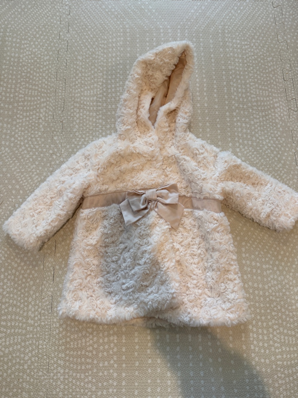 Janie and Jack Cream Faux-Fur Hooded Coat with Bow